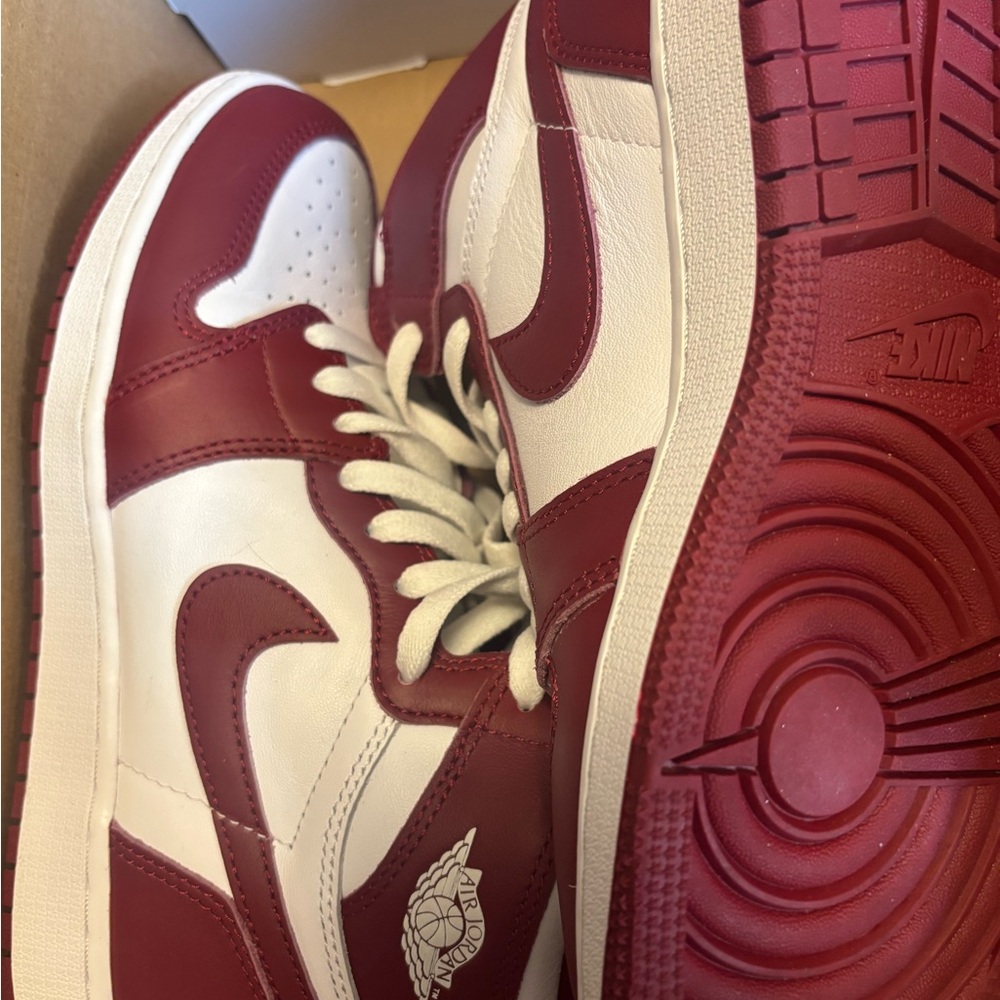 Nike Men's Burgundy and White Sneakers